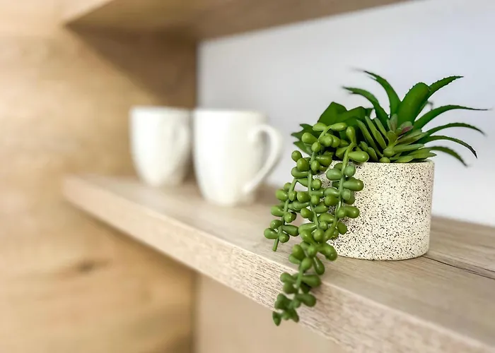 Horizon Glow E97 Durres