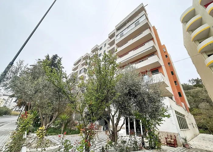 Horizon Glow E97 Apartment