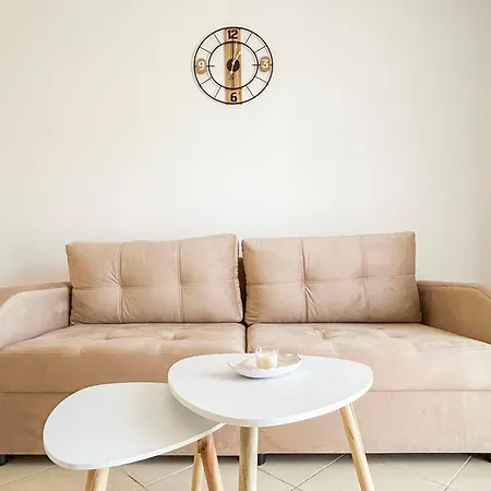 Horizon Glow E97 Apartment