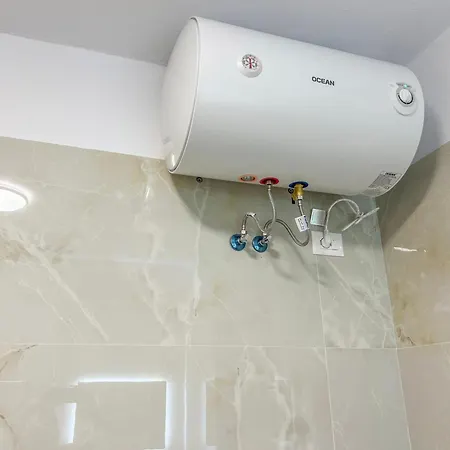 Horizon Glow E97 Apartment *